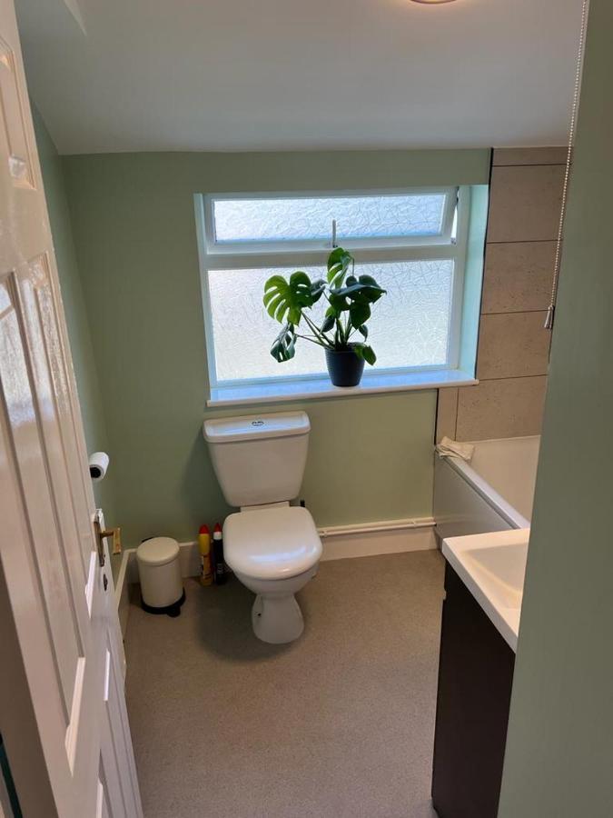 Gordon Villa - A Seaside Escape Harwich Bagian luar foto