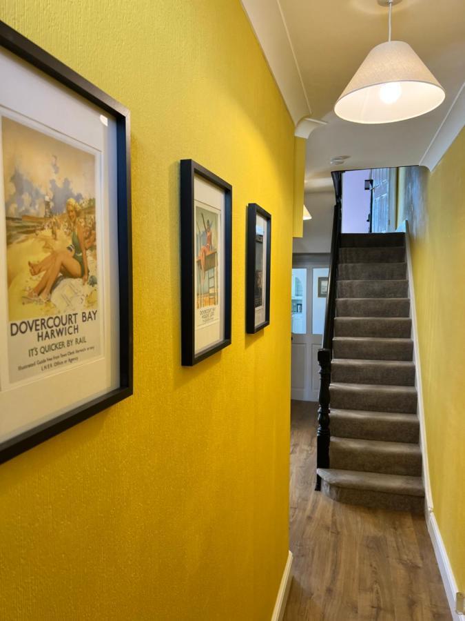 Gordon Villa - A Seaside Escape Harwich Bagian luar foto